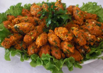 Mercimek Köftesi Nasıl Yapılır?