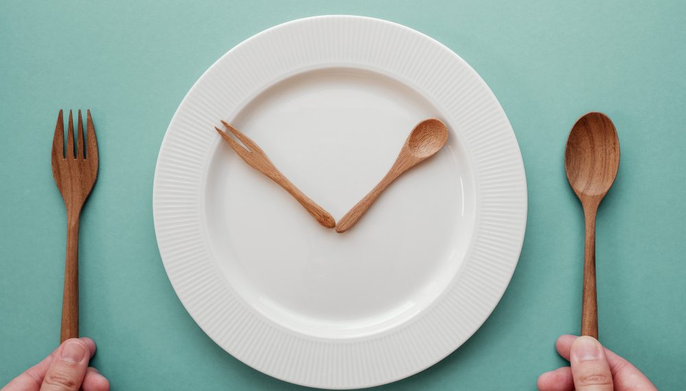 İştah Aşırı Yemek Mi, Yoksa Çaresizliği Gidermek Mi?