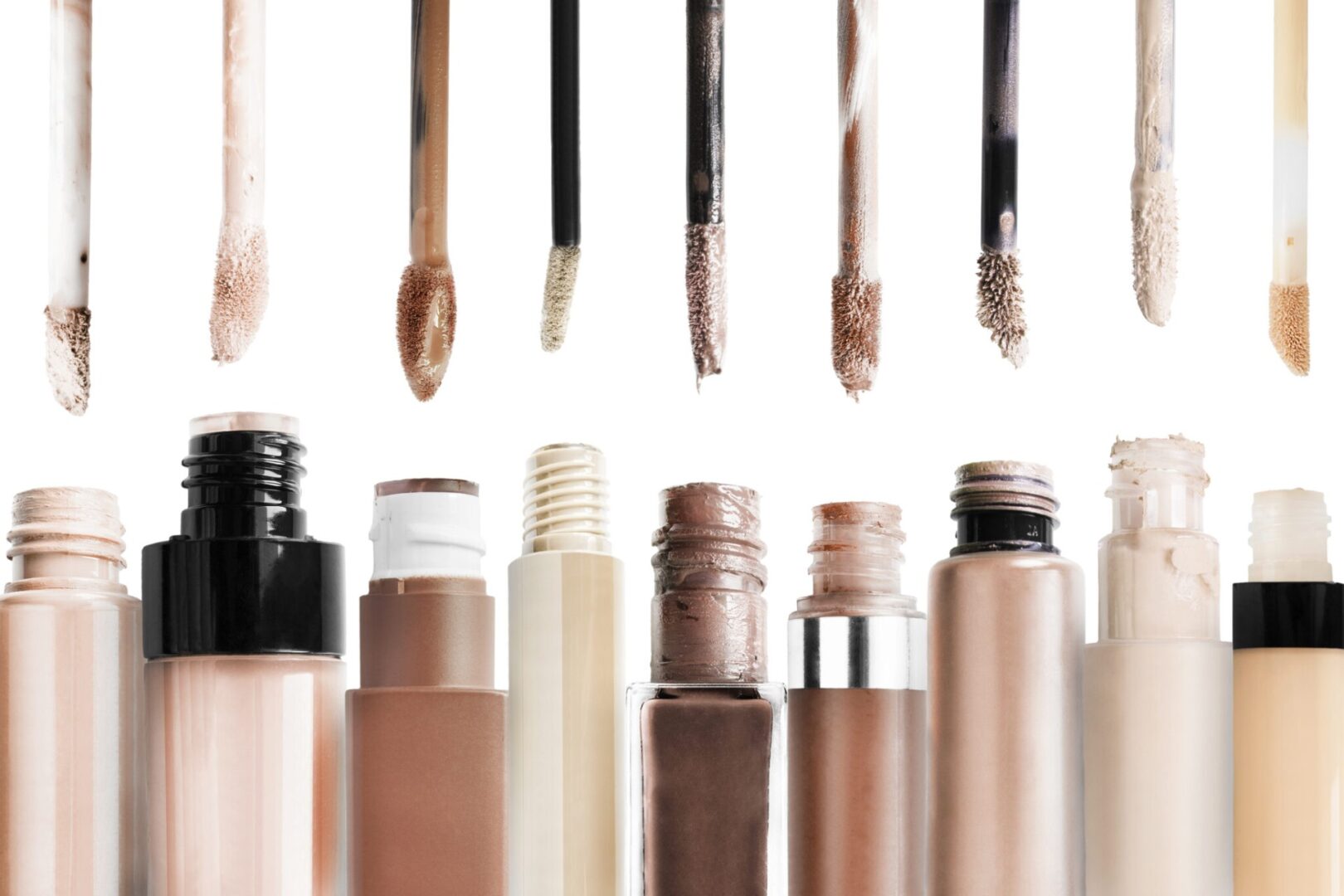 Göz Altı Morlukları İçin En Etkili 3 Kapatıcı ve Kusursuz Uygulama Teknikleri