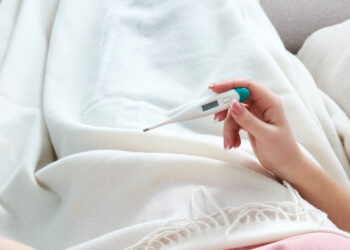 Yetişkinlerde Ateş Nasıl Düşer?