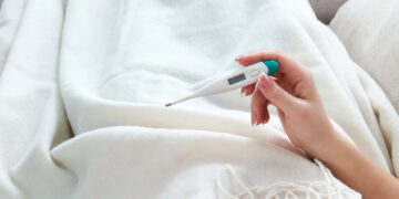 Yetişkinlerde Ateş Nasıl Düşer?