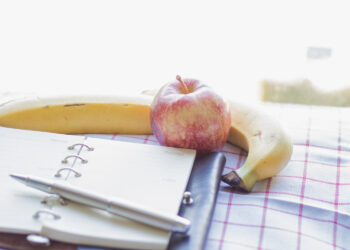 Karbonhidrat Açısından Zengin Meyve ve Sebzeler Diyetime Nasıl Dâhil Edilebilir?