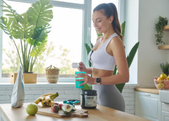 Vücudunuzu Doğru Yakıtla Besleyin: Sporcu Beslenmesinde Altın Kurallar