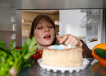 Tatlıya Olan Düşkünlüğümü Yenebilir Miyim?