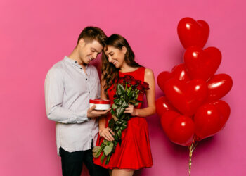 Sevgililer Günü’nde Mutlu Çiftlerin Ortak 7 Alışkanlığı: Uzun Ömürlü İlişkilerin Sırrı