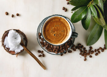 Kahveye Neden Hindistan Cevizi Yağı Koymalısınız?