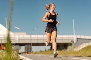 L-Carnitine ile Yağ Yakımını Destekleyen Yol Haritası:Günde en az 30 dakika egzersiz