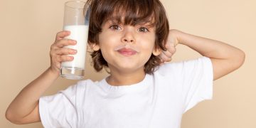 Minikler İçin Bağışıklık Desteği: Laktoferrin