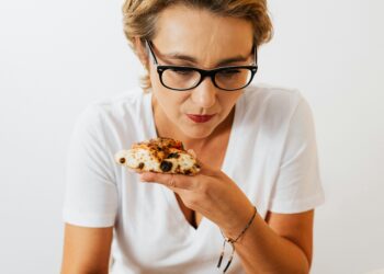 İştah Yönetimi: Bedeninize Kulak Vererek Sağlıklı Bir Denge Kurun