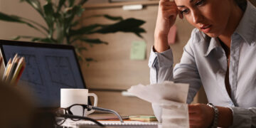 Depresyon, Enflasyon, Bir de Bit Sorunu: Hangisi Daha Can Sıkıcı?