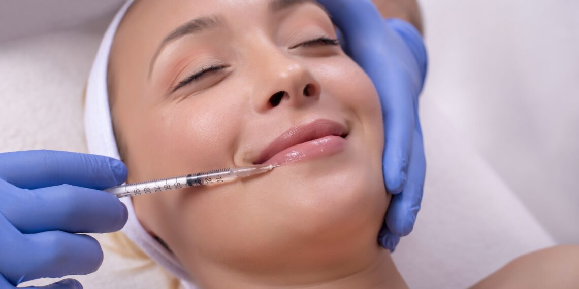 Dudak Dolgusunun Ömrü Ne Kadar? Beklenti Yönetimi Rehberi