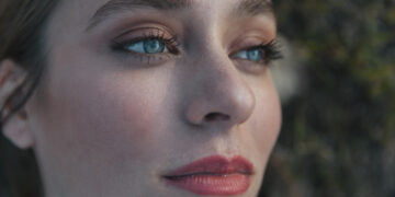 Çekim Yasası: Hayatım Nasıl Değişti? Düşünce Gücünün Arkadaş Sohbeti Tadında Bilimi