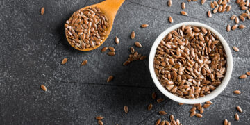 Doğal Omega-3 Desteği: Keten Tohumu Yağı ve Tohumunun Sağlığınıza 10 İnanılmaz Faydası