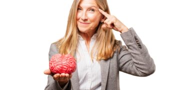 Hücresel Onarım Başlıyor: Yaşlanan Beyni Genç Tutmanın Doğal Yöntemleri