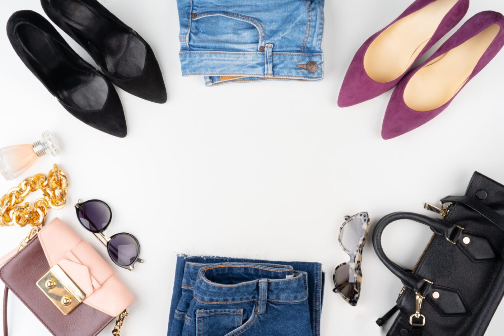 Zayıf Gösteren Kıyafet Kombinleri: Anında Daha İnce Görünme Sırları