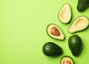 Avokado Nedir? A’dan Z’ye Faydaları, Zararları ve Besin İçeriği