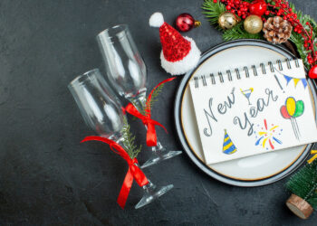 Profesyonel Bir Şef Gibi: Yılbaşı Sofrası Hazırlamanın İncelikleri