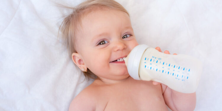 Çocuk Gelişiminin Kahramanları: İçilebilir Mamalara DHA ve EPA Takviyesinin Önemi