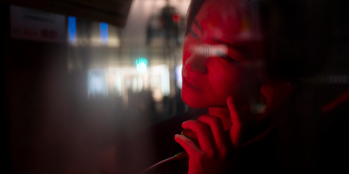 "Ekmek Kırıntısı Teorisi" (Breadcrumbing)